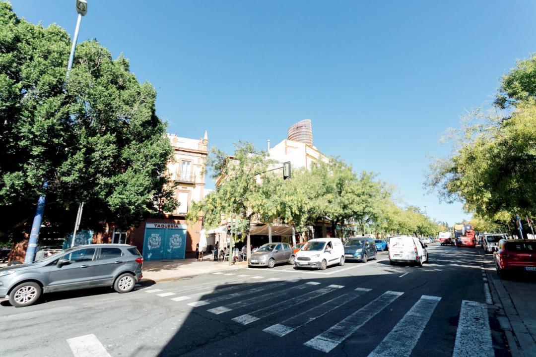 Minty Stay 3Bd Apartment - Triana Sevilha Exterior foto