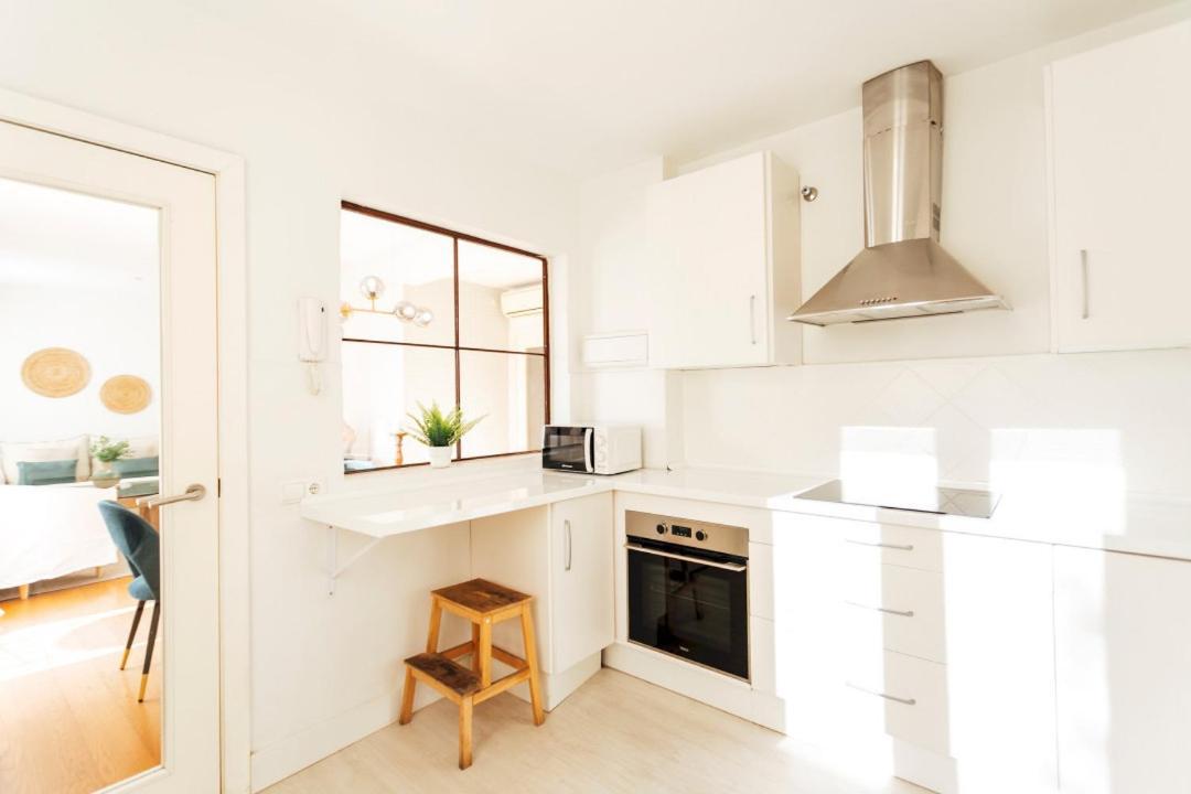 Minty Stay 3Bd Apartment - Triana Sevilha Exterior foto